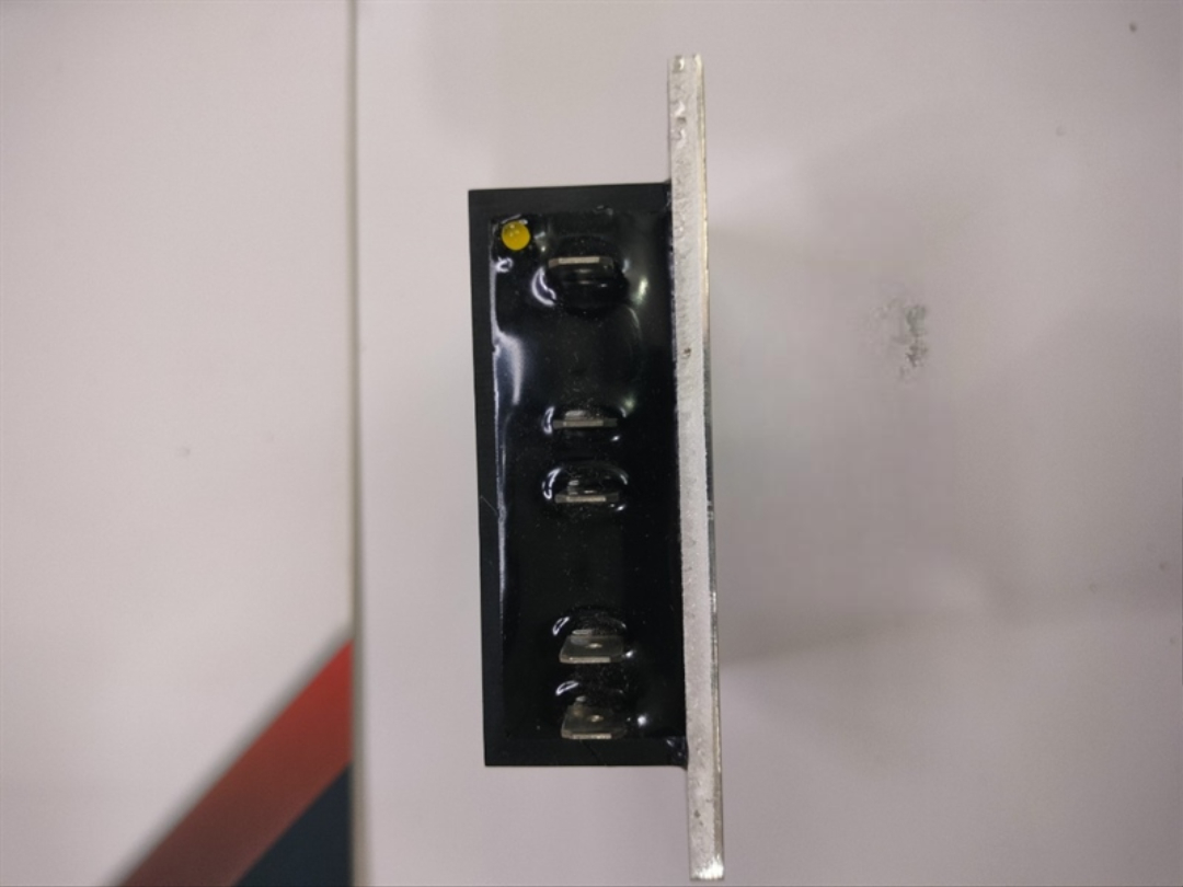 BỘ BIẾN ĐỔI ĐIỆN ÁP 154-24 (28..160V --> 24V/13A) - CÁI