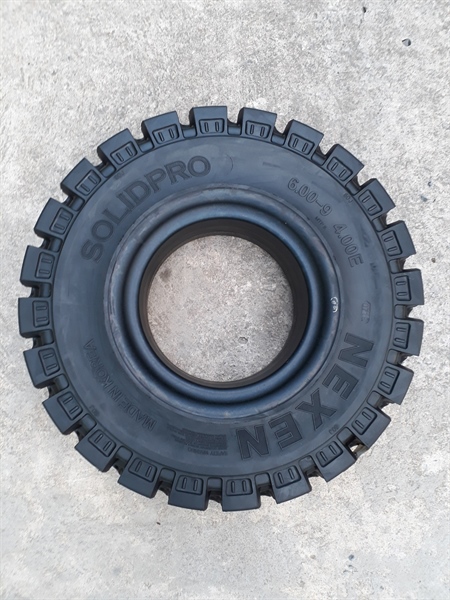 VỎ ĐẶC 600-9 SOLID PRO - CÁI
