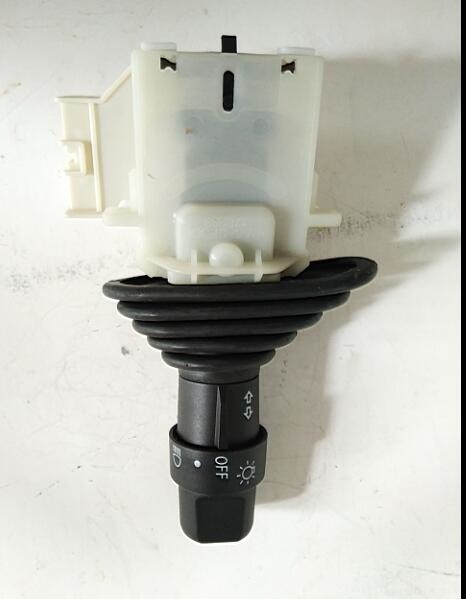 CẦN GẠT ĐÈN 8FD10~30 - CÁI