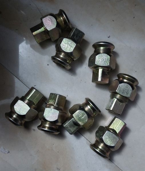 ĐẦU CHUÔNG TẮC KÊ BÁNH XE ( ĐÔI) FD30 - CÁI