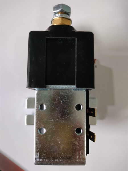 CONTACTOR 24V 200A - CÁI