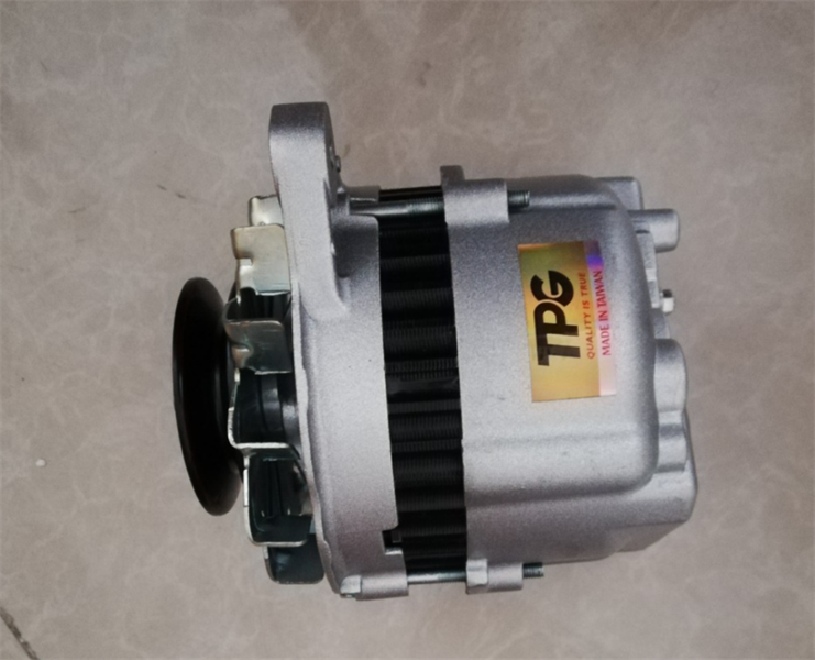 DINAMO C240/4FE1 12V-35A - CÁI