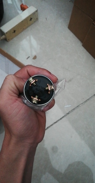 Ổ KHÓA ĐỀ 3 CHÂN - CAO - CÁI