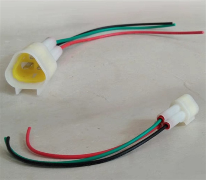 ĐẦU GIẮC CẮM 3 CHÂN - CÁI