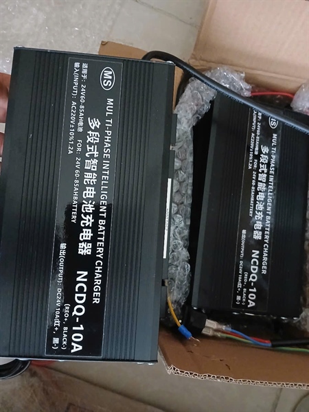 BỘ SẠC BÌNH ẮC QUY CBD15-170J DC24V10A - BỘ