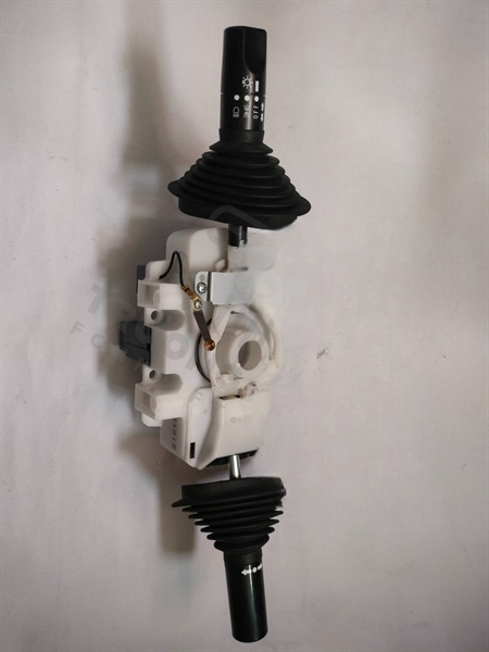 CẦN GẠT ĐÈN + SỐ FBT15-80 J1B1 NISSAN/ MITSUBISHI - BỘ