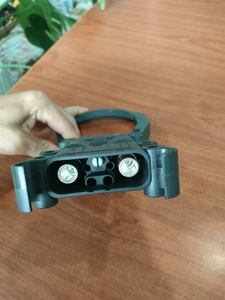 RẮC CẮM 160A-150V (KHÔNG TAY NẮM) - CÁI