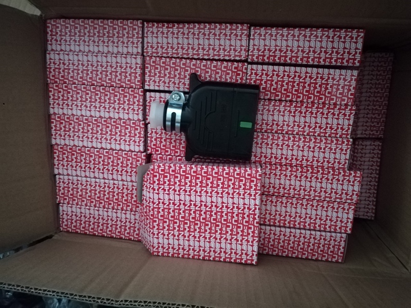 RẮC CẮM BÌNH RƯỢU 30A 250V - CÁI