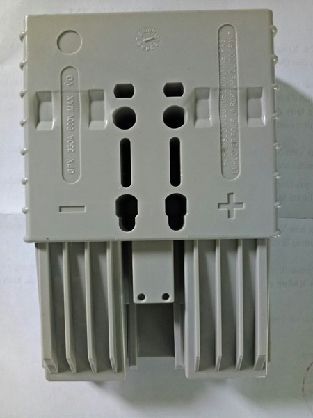 RẮC CẮM 350A 600V MAX - CÁI