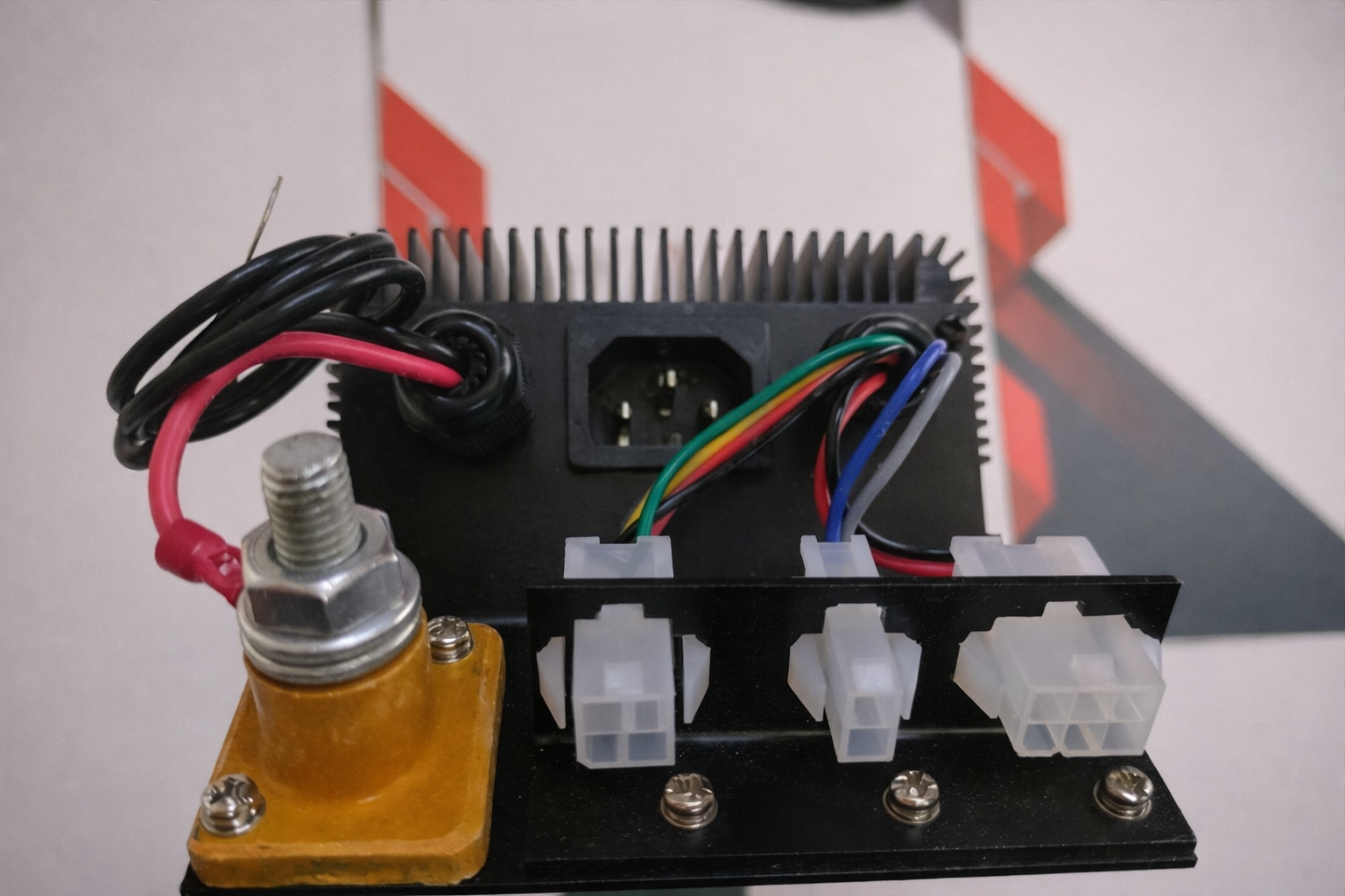 BỘ SẠC ẮC QUY 24VDC/8A - CÁI