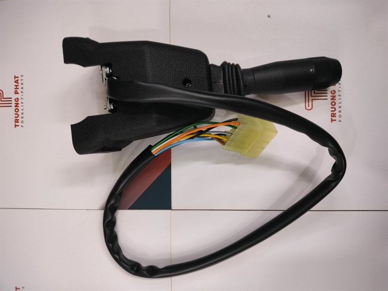CẦN GẠT ĐÈN 20/30DF-7/50D-7AE - CÁI