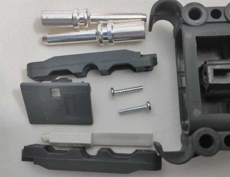 RẮC CẮM 160A-150V (KHÔNG TAY NẮM) - CÁI