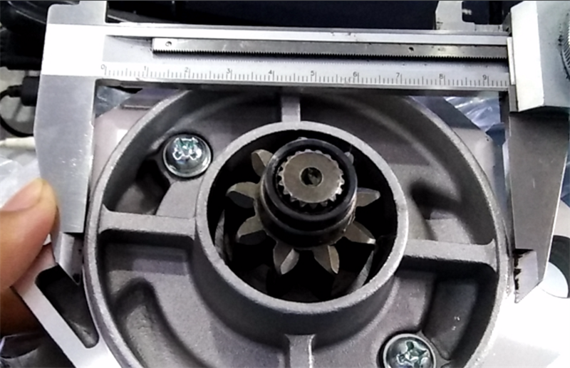 ĐỀ C240/C190 9T 12V 2.2kW - CÁI