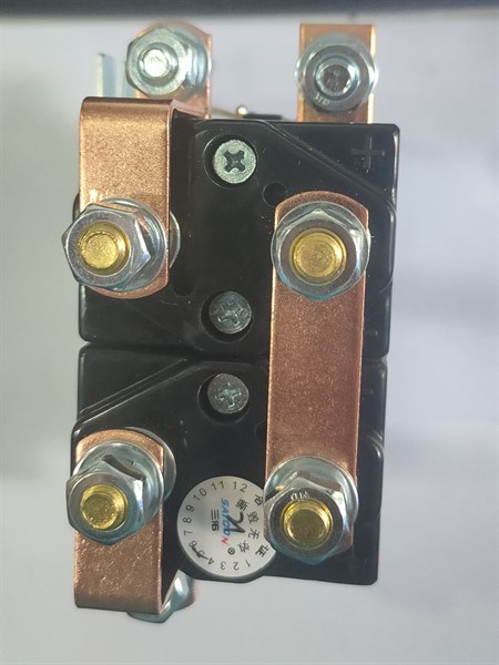 CONTACTOR 24V 200A ( ĐÔI ) - CÁI